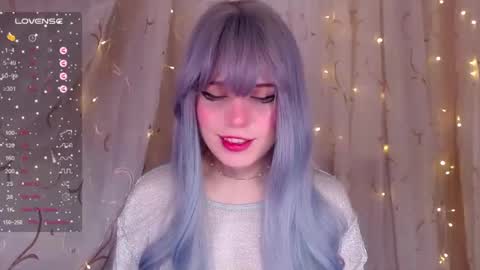 Snapshot of _marcelline_ chatting on February 25, 8:36 am Kira online show from February 25, 8:36 am