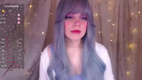 Snapshot of _marcelline_ chatting on February 26, 8:37 am Kira online show from February 26, 8:37 am