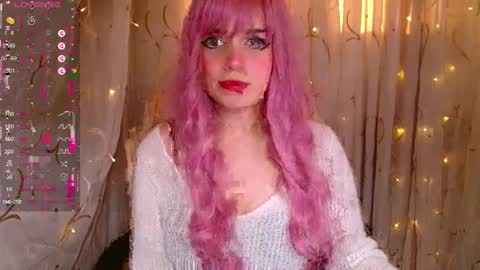 Snapshot of _marcelline_ chatting on March 7, 2:45 pm Kira online show from March 7, 2:45 pm