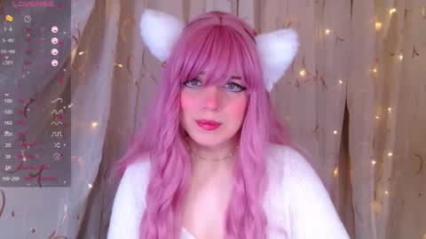 Snapshot of _marcelline_ chatting on March 12, 8:30 am Kira online show from March 12, 8:30 am
