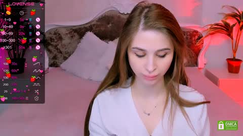 Snapshot of _mari_clark chatting on February 7, 1:04 am Eva online show from February 7, 1:04 am