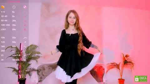 Snapshot of _mari_clark chatting on September 12, 9:37 pm Eva online show from September 12, 9:37 pm