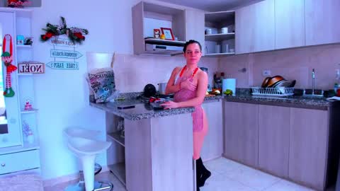 Maria Angel online show from December 5, 7:49 pm