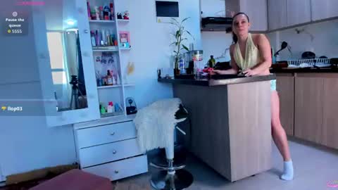 Maria Angel online show from July 28, 8:52 pm