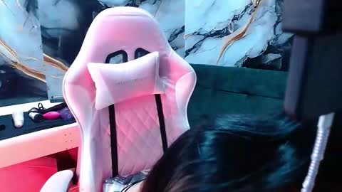 Snapshot of _marianhills45 chatting on March 24, 8:58 pm _marianhills45 online show from March 24, 8:58 pm