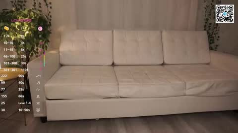 Snapshot of _marvelous_time_ chatting on March 22, 9:07 pm Gwen online show from March 22, 9:07 pm