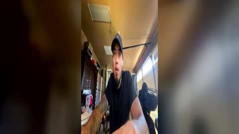 Snapshot of _mass_shaft_ chatting on June 15, 10:34 pm Mass Shaft online show from June 15, 10:34 pm