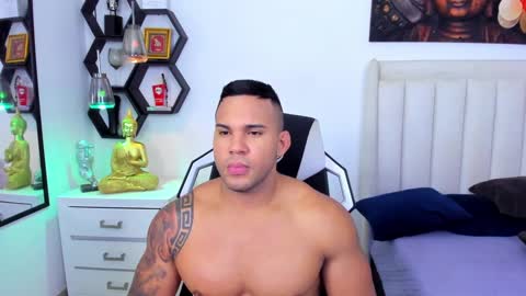 _matthew_santos_ online show from September 15, 11:05 pm