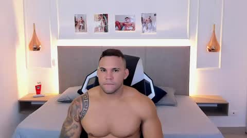 _matthew_santos_ online show from June 19, 12:48 am