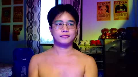 MAX Dont forget to follow online show from April 28, 9:36 am