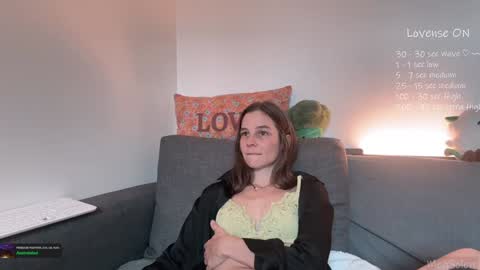 Meg online show from November 26, 8:15 am