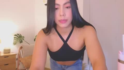 Snapshot of _megaan__ chatting on February 1, 8:16 pm Megan online show from February 1, 8:16 pm