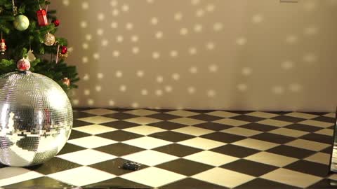 Snapshot of _meganmeow_ chatting on December 12, 5:10 am Saturday - start 2030-2130 GMT online show from December 12, 5:10 am