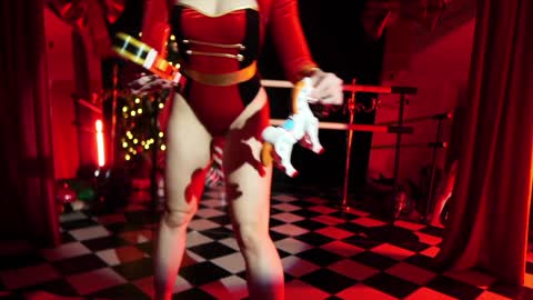 Snapshot of _meganmeow_ chatting on December 22, 1:23 am Saturday - start 2030-2130 GMT online show from December 22, 1:23 am