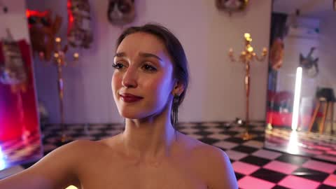 Snapshot of _meganmeow_ chatting on January 12, 12:49 am Saturday - start 2030-2130 GMT online show from January 12, 12:49 am