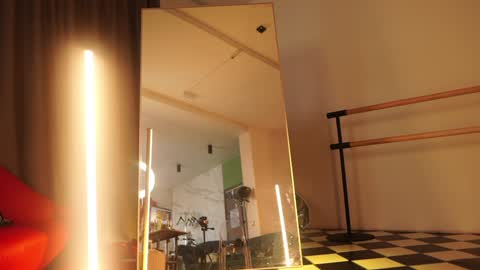 Snapshot of _meganmeow_ chatting on January 23, 7:54 am Saturday - start 2030-2130 GMT online show from January 23, 7:54 am