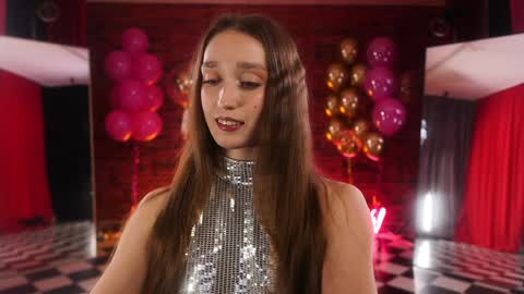 Snapshot of _meganmeow_ chatting on September 20, 8:32 pm Saturday - start 2030-2130 GMT online show from September 20, 8:32 pm