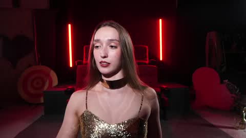 Snapshot of _meganmeow_ chatting on October 7, 9:01 pm Saturday - start 2030-2130 GMT online show from October 7, 9:01 pm