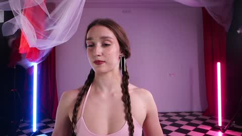 Snapshot of _meganmeow_ chatting on November 6, 7:59 pm Saturday - start 2030-2130 GMT online show from November 6, 7:59 pm