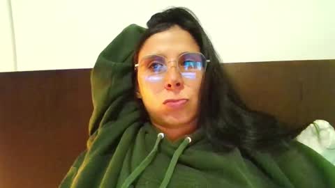 Juli online show from February 11, 2:49 am