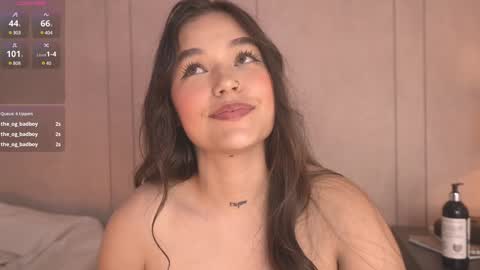 Snapshot of _meghan_gomez1_ chatting on February 1, 7:55 pm online show from February 1, 7:55 pm