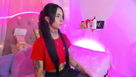 Mia online show from February 17, 12:21 am