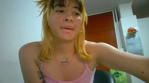 Mia-foster online show from March 13, 9:10 pm