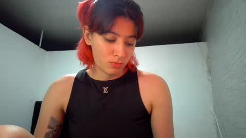Mia-foster online show from June 27, 2:38 am