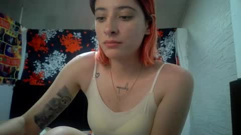 Mia-foster online show from July 17, 1:34 am
