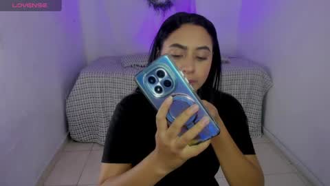 Mia online show from July 11, 9:16 pm