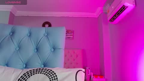 Paula online show from February 23, 11:40 am