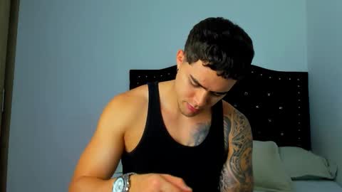 _mike______ online show from February 4, 12:27 am