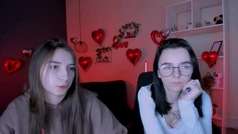 Snapshot of _mila_fire chatting on February 16, 10:00 am your Mila online show from February 16, 10:00 am