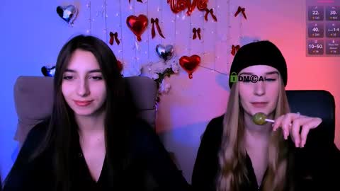 Snapshot of _mila_fire chatting on February 27, 9:42 am your Mila online show from February 27, 9:42 am