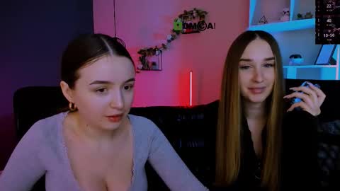 Snapshot of _mila_fire chatting on March 24, 9:58 am your Mila online show from March 24, 9:58 am