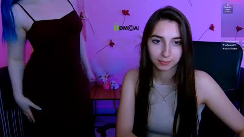 Snapshot of _mila_fire chatting on May 11, 4:04 pm your Mila online show from May 11, 4:04 pm