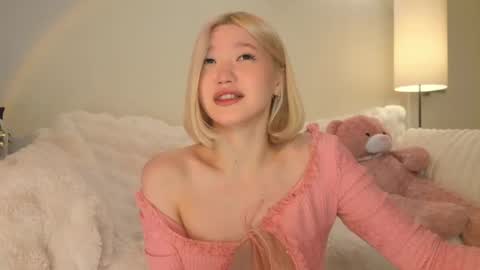 Snapshot of _milli_sun chatting on June 5, 5:14 am Kim online show from June 5, 5:14 am