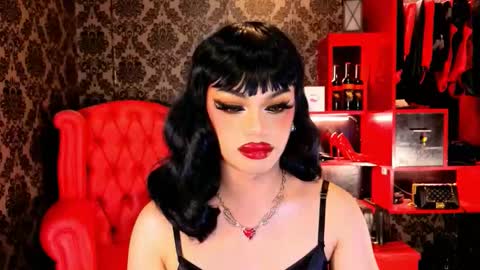 Snapshot of _ministryofsin_ chatting on September 18, 6:54 pm Raven Strauss online show from September 18, 6:54 pm