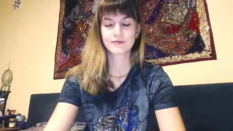 Boo online show from September 17, 6:53 pm