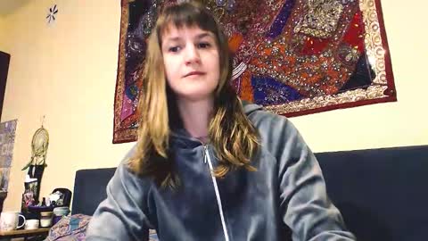 Boo online show from September 28, 6:02 pm