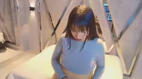 Snapshot of _mishell22 chatting on February 27, 1:44 pm _mishell22 online show from February 27, 1:44 pm