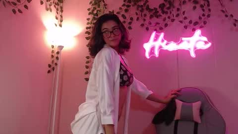 Hinata 3 online show from November 20, 1:55 pm