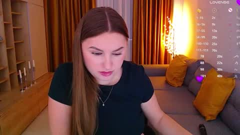 Mia online show from January 5, 5:27 pm