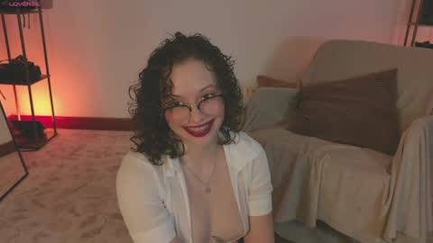 Snapshot of _missmariaa_ chatting on April 10, 7:07 pm Mara Independent model online show from April 10, 7:07 pm