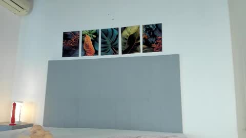 _molly_rosse_ online show from October 2, 12:23 pm