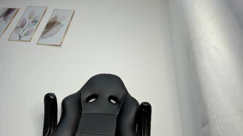 Snapshot of _molly_rosse_ chatting on June 23, 12:03 pm _molly_rosse_ online show from June 23, 12:03 pm