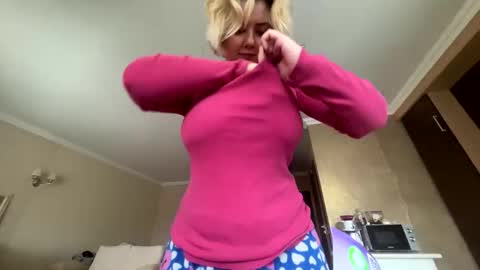 Francine Aisi Morpho - a genus of blue butterflies. online show from February 5, 9:36 am