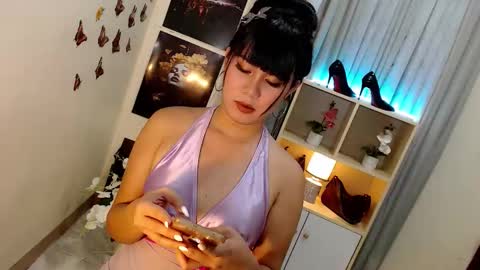_mysticdoll_ online show from September 20, 12:33 am
