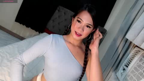 _mysticdoll_ online show from May 30, 1:03 am