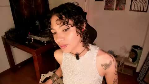 Nati - Independ model online show from August 4, 2:37 am